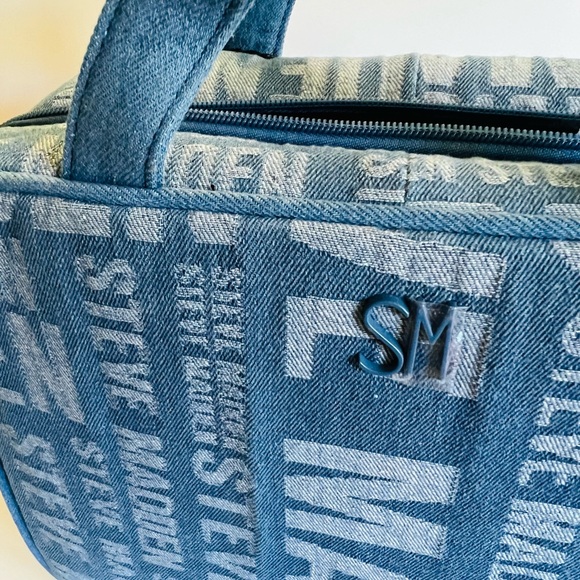 Steve Madden Denim Cosmetic Travel Bag - NWT - Picture 6 of 9